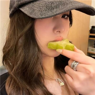 被怀疑:兔子和刺猬